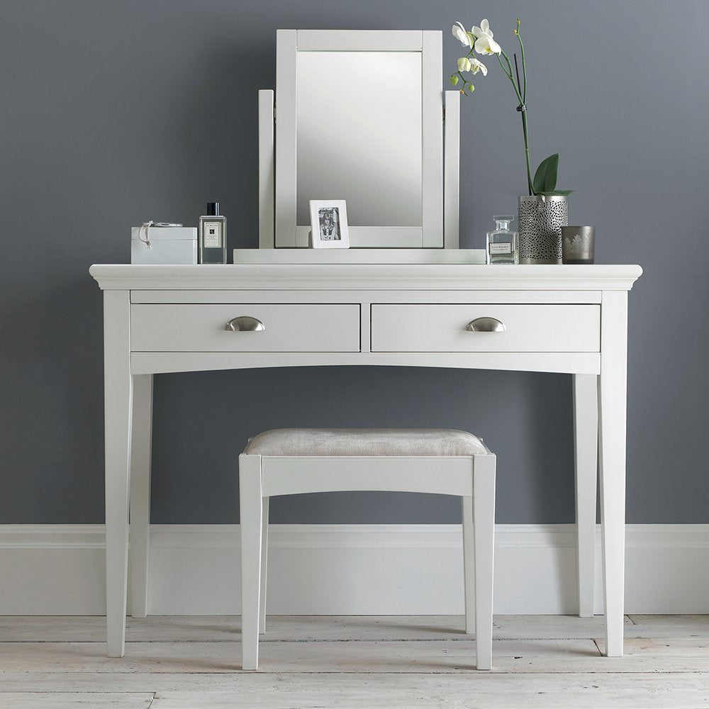 8006-90 Dressing Table 2.jpg