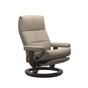 1374706 Chair W/ Footstool - Power Leg + Back