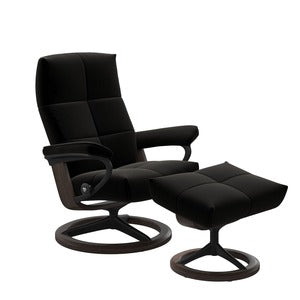 1372315 Chair W/ Footstool - Signature