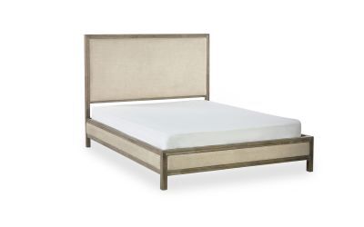 Bed 135Cm